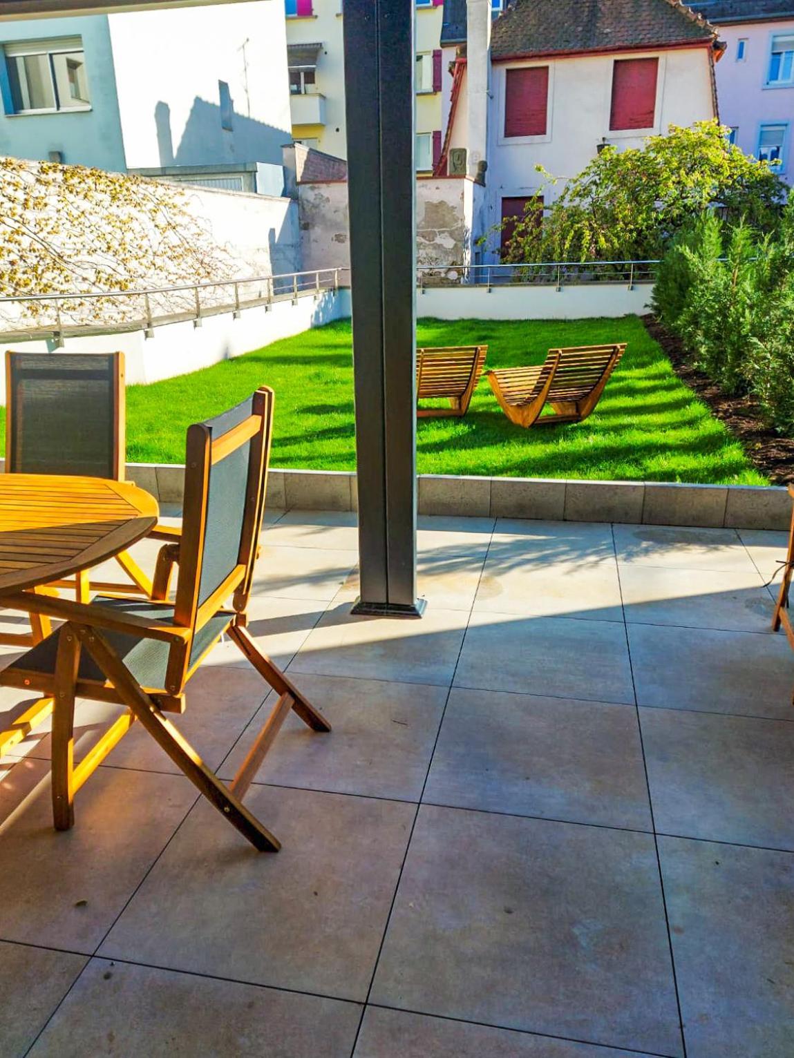Appartement Cosy Jardin Et Terrasse Strasbourg Eksteriør billede